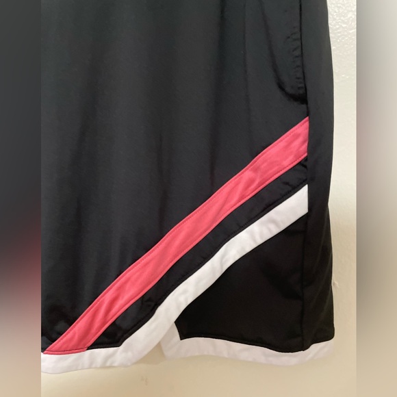 ✨Women’s Izod Golf Skort Size L - Picture 3 of 7